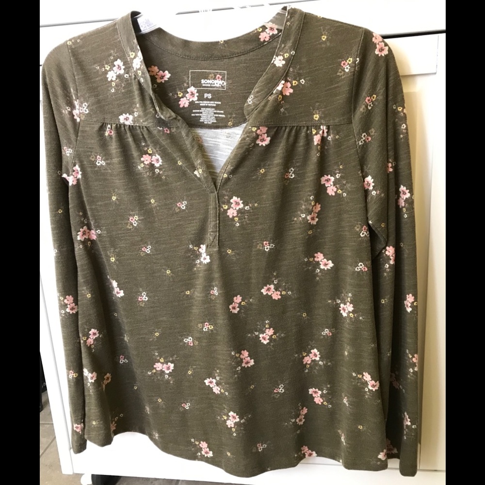 Sonoma long sleeve shirt khaki olive green with floral print